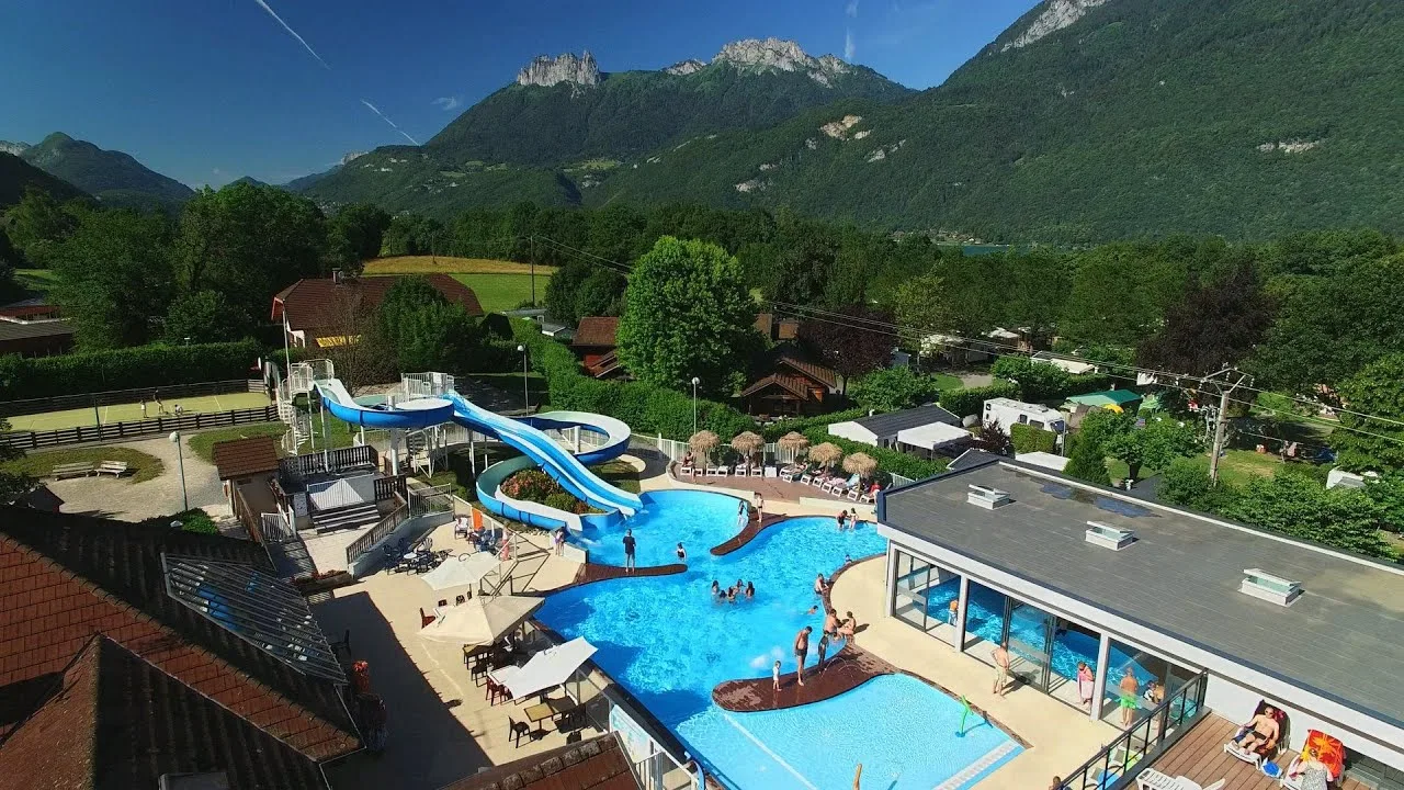 Vacances Annecy : le guide des meilleurs campings autour du lac